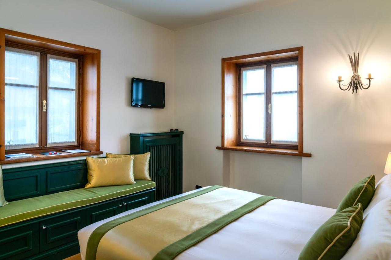 Ambra Cortina Luxury&Fashion Hotel Cortina dʼAmpezzo Extérieur photo