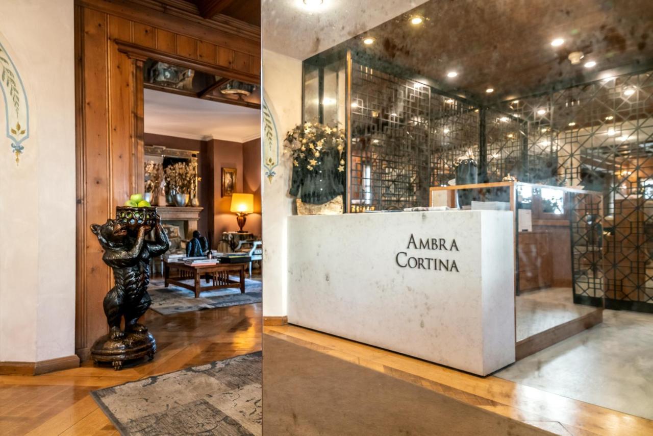 Ambra Cortina Luxury&Fashion Hotel Cortina dʼAmpezzo Extérieur photo