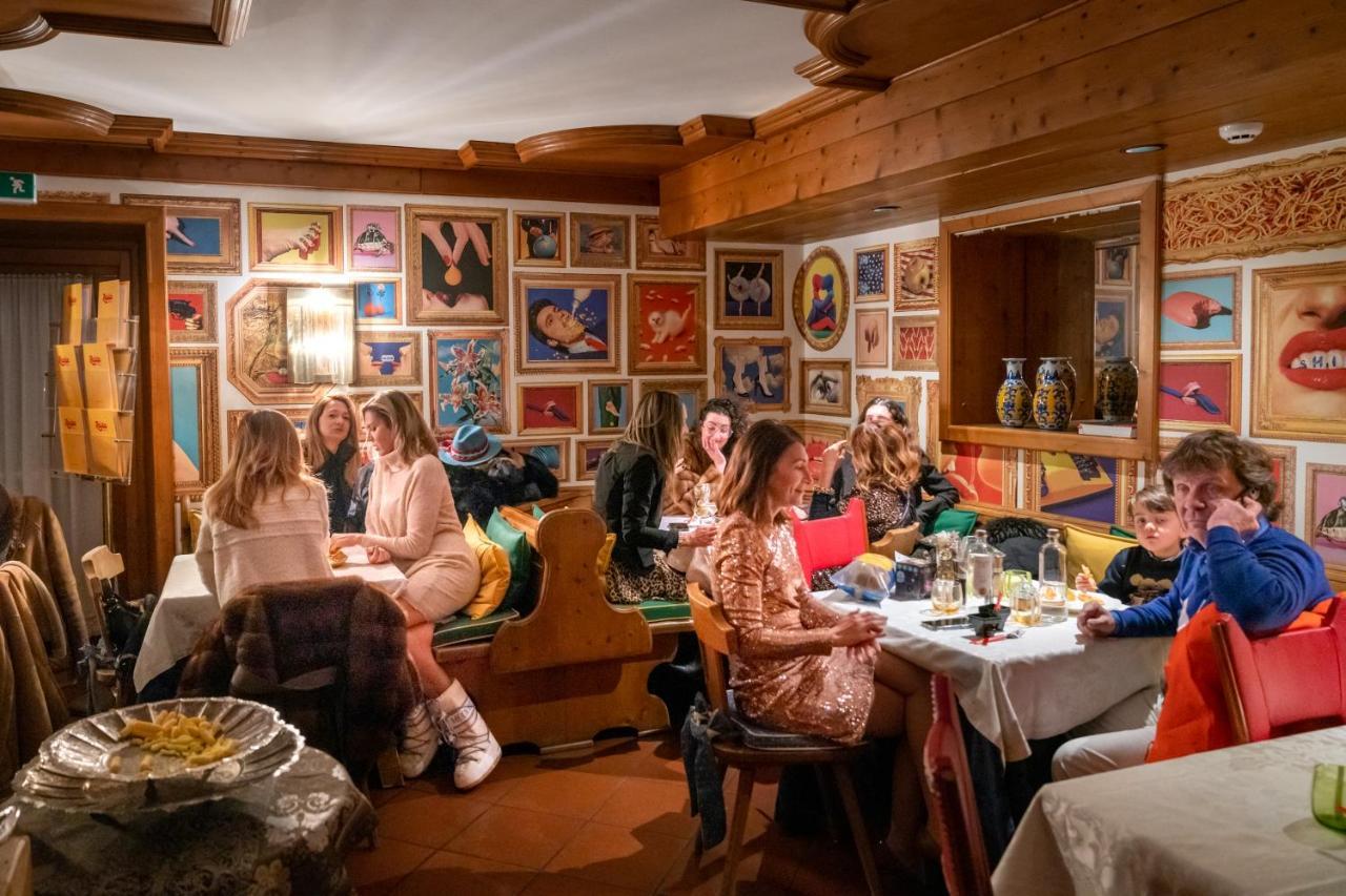 Ambra Cortina Luxury&Fashion Hotel Cortina dʼAmpezzo Extérieur photo